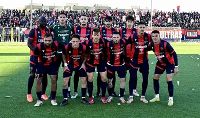 Il Taranto partito con il Brindisi (foto Franco Capriglione)