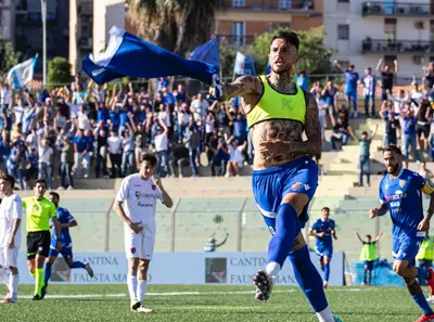 L’esultanza di Sarao (foto di Simona Amato)