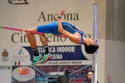 Il salto di Andrea Magnano (Foto Salvo Barbagallo)