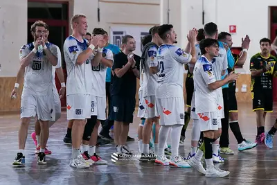 Il saluto dell'Albatro (foto Barbagallo)