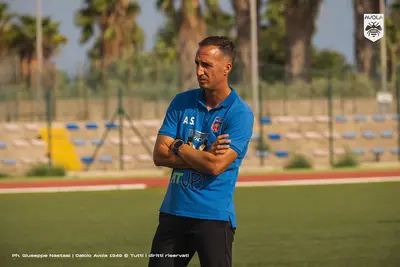 Il tecnico Sirugo (foto Nastasi - Avola Calcio)
