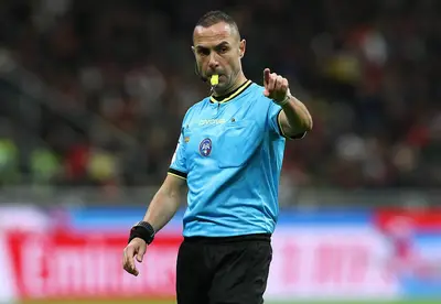 Guida Arbitro - Via onefootball (Photo by Marco Luzzani/Getty Images)