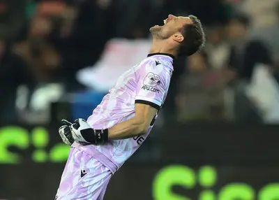 Photo by Timothy Rogers/Getty Images via onefootball