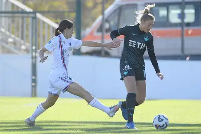 Megan Connolly - Via onefootball (Photo by Marco Rosi - SS Lazio/Getty Images)