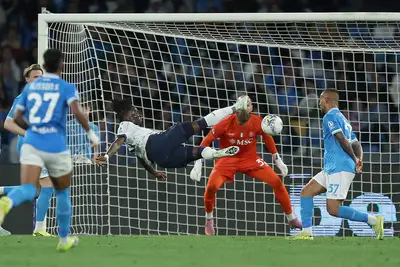 Napoli, Rowe - Via onefootball (Photo by Francesco Pecoraro/Getty Images)