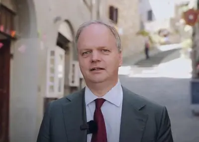 Eike Schmidt in primo piano