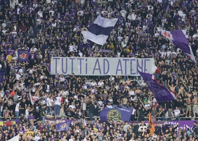 Striscione Atene Curva Fiesole