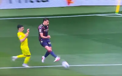 Moreno sbaglia il retropassaggio, Mikautadze segna
