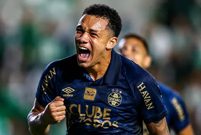 Viery esulta dopo un gol