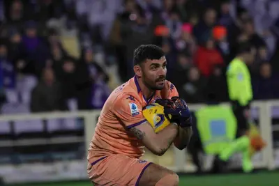 Una parata di Terracciano. Foto: Vicario/Fiorentinanews.com