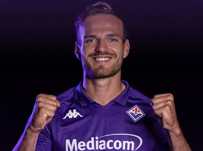 Marin Pongracic con la maglia viola. Credits: ACF Fiorentina