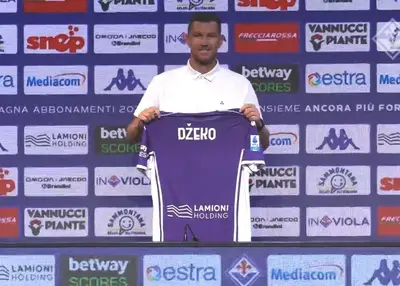 Dzeko Presentazione