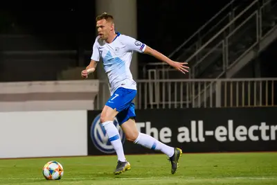 Josip Ilicic in azione con la Slovenia