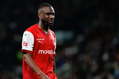 Il difensore Niakatè