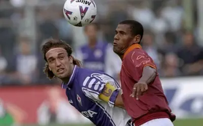 Aldair e Gabriel Omar Batistuta. (credits: @aldair06oficial, Instagram)