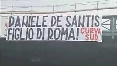 Striscione De Santis
