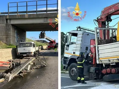 Il luogo dell'incidente sulla Statale 107 "Silana-Crotonese"