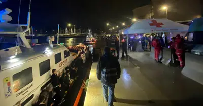 Lo sbarco nel porto di Crotone