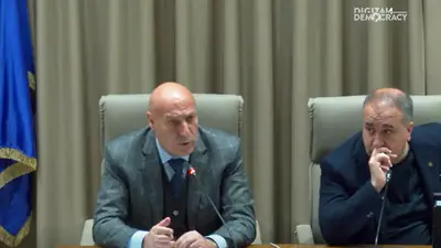 Da sinistra: Voce e Megna in consiglio comunale
