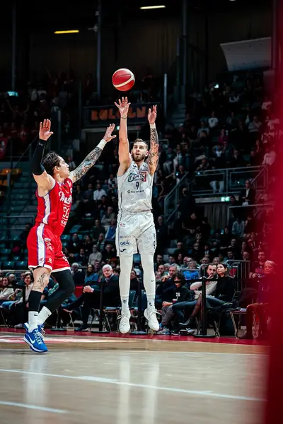 (foto Fortitudo Pallacanestro)