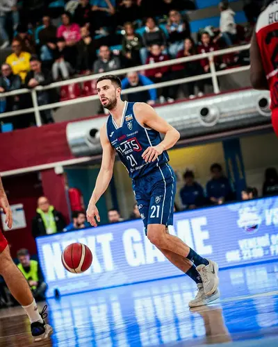 (Foto Fortitudo Pallacanestro 103)