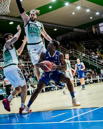 (Foto Fortitudo Pallacanestro 103)