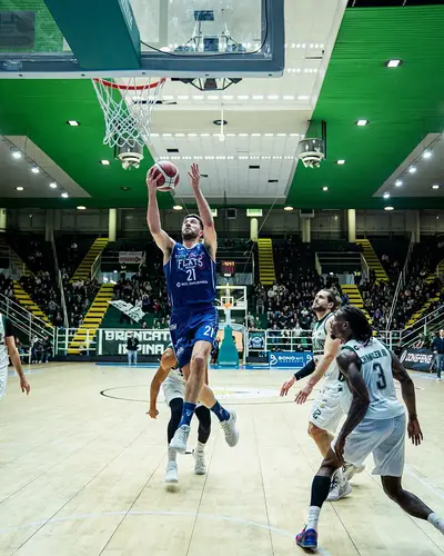 (foto Fortitudo Pallacanestro)