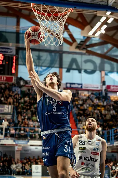 (Foto Fortitudo Pallacanestro 103)