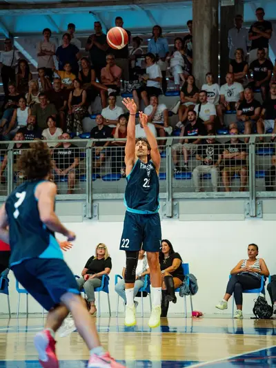 (foto Fortitudo Pallacanestro