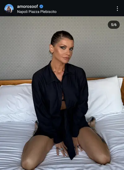 Post Instagram di Alessandra amoroso che mostra lo chignon