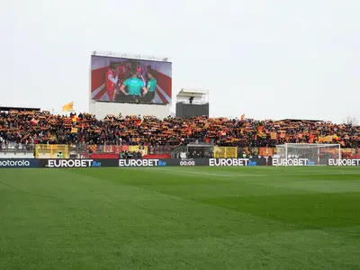 tifosi del lecce a monza