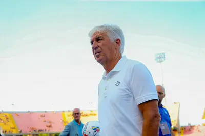 Gian Piero Gasperini al Via del Mare