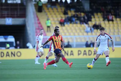lecce genoa coulibaly