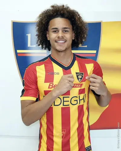 Elijah Scott