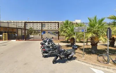 ingresso del carcere di lecce