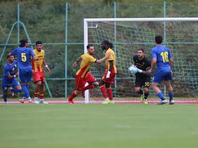 carrarese lecce tete morente gaspar