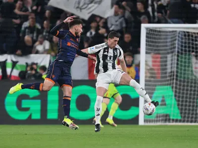 Juventus Lecce vlahovic jean