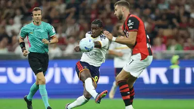 arbitro-la-penna-Milan-LEcce-monteiro