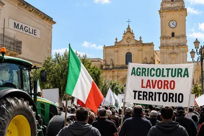 sciopero a maglie agricoltori