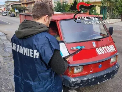 Il mezzo sequestrato