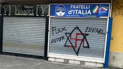 Atti vandalici contro la sede di FdI