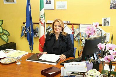 La dirigente scolastica Pina Sgambato