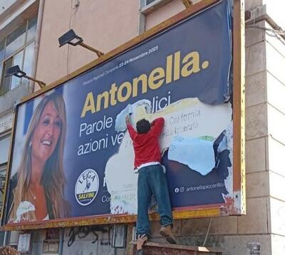 Strappato il manifesto della Piccerillo (Lega)
