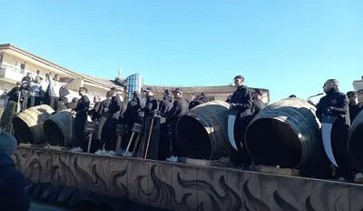 La "Musica dei Pastellessa" e centinaia di bottari