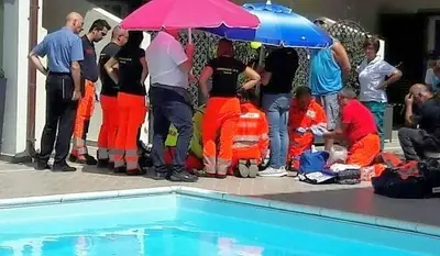 Paura in piscina sul Litorale