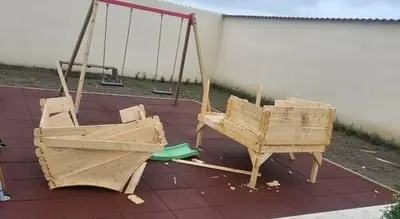 Vandalizzata piazza a Casal di Principe