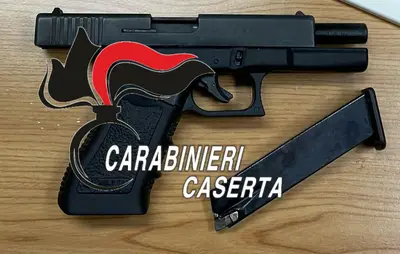 Diciassettenne trovato con una pistola