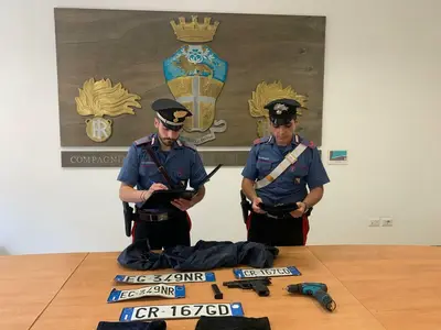 Carabinieri a lavoro
