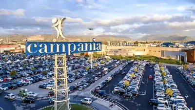 Il furto al Centro Commerciale Campania