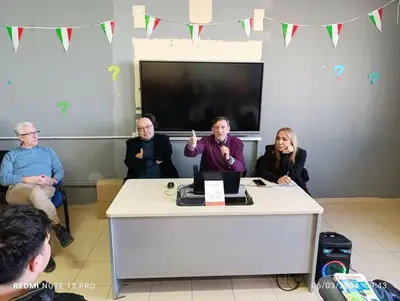 Un momento dell'incontro al Liceo Scientifico Siani di Aversa